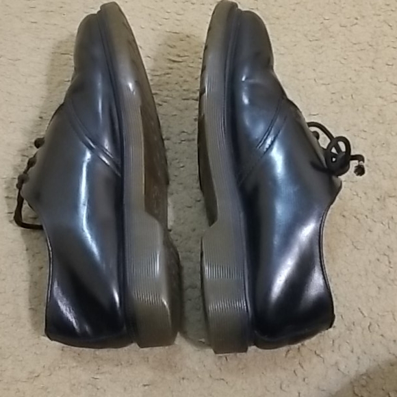 Dr. Martens The Original Unisex Oxfords - Picture 14 of 16
